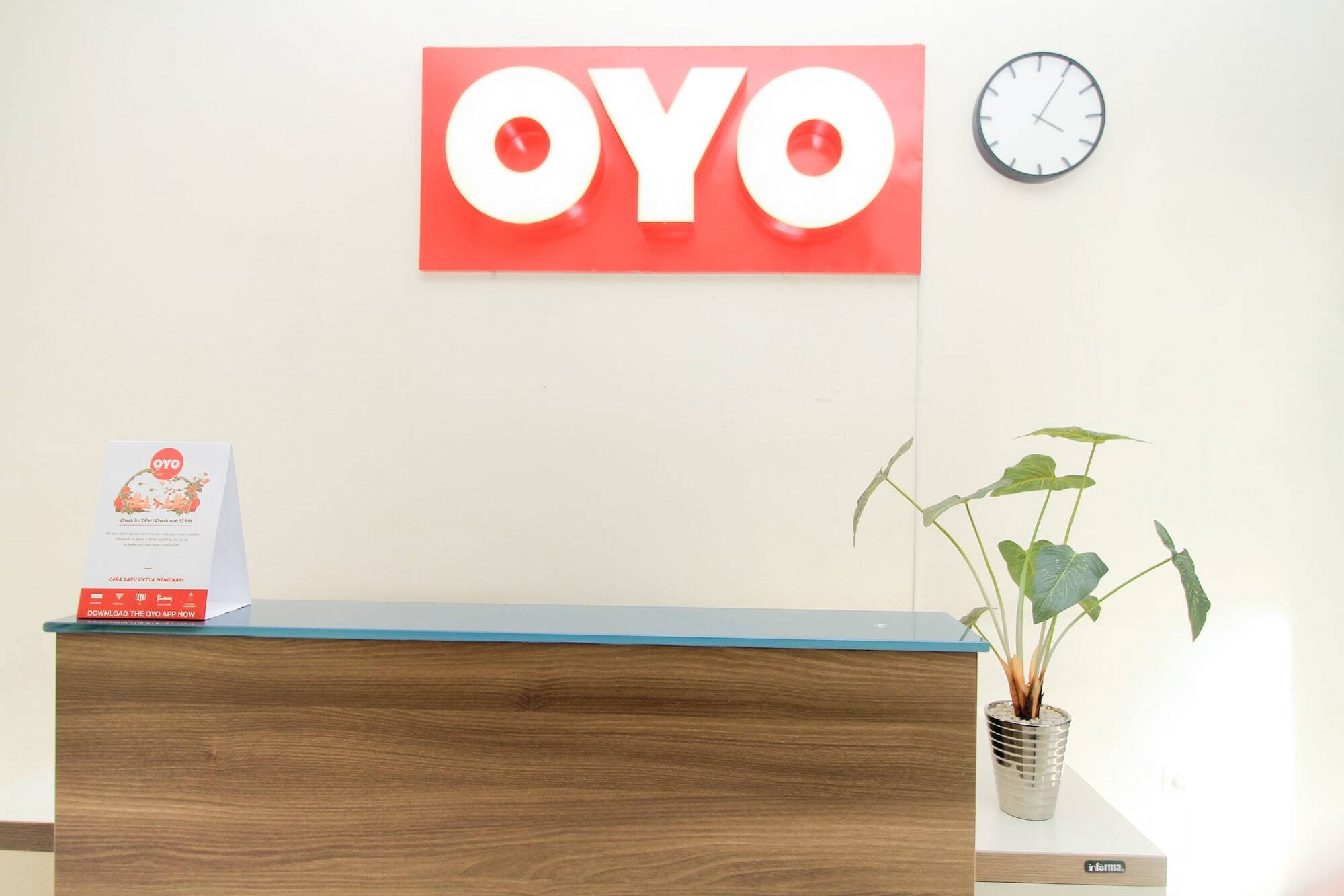 Oyo 204 Blessing Residence Surabaya Exterior photo
